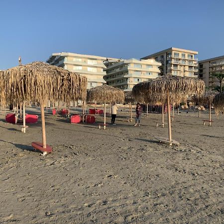 Hezo Sunshine Studio And Apartment Năvodari Zewnętrze zdjęcie