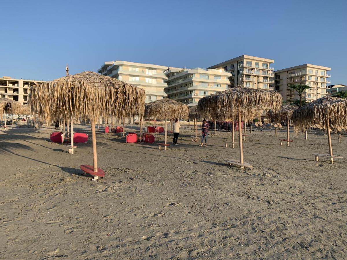 Hezo Sunshine Studio And Apartment Năvodari Zewnętrze zdjęcie